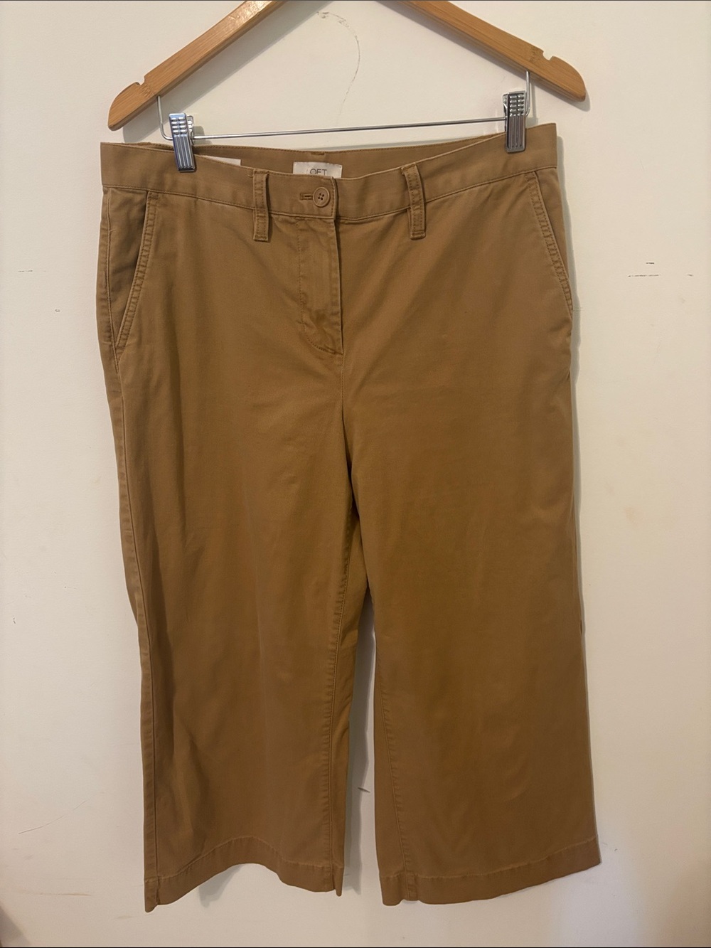 LOFT  Tan Chino Crop Pants